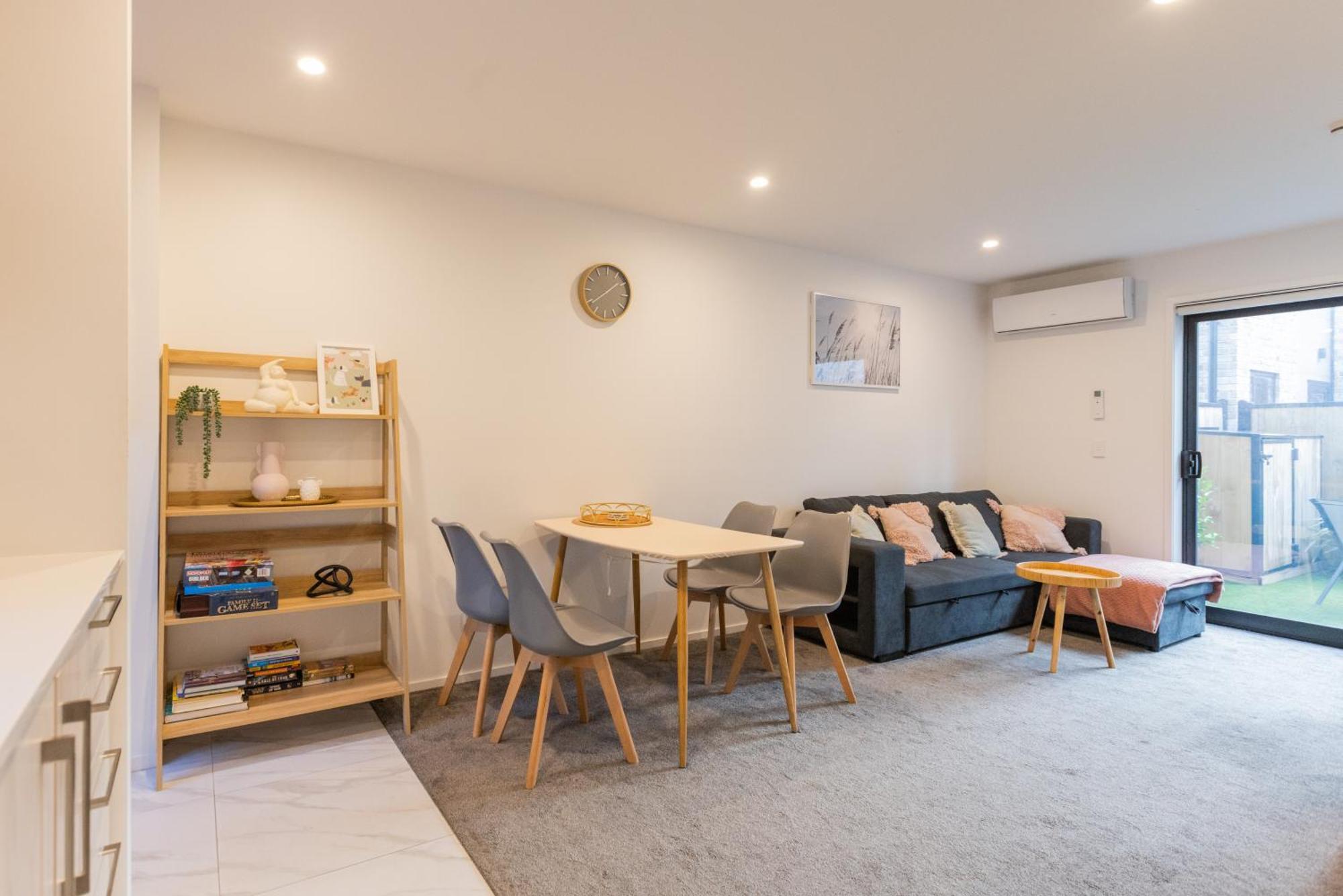 Entertaining Townhouse By Little High Eatery Christchurch Exterior foto